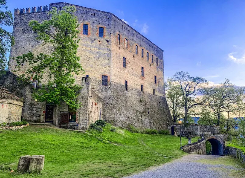 Castello Dal Verme di Zavattarello, Italy